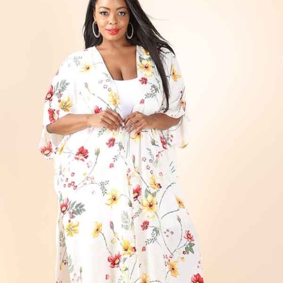 Tops - 1x-3x New Plus Size Printed Maxi Cardigan